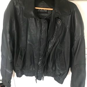 Andrew Marc Vintage 90’s Leather Jacket
